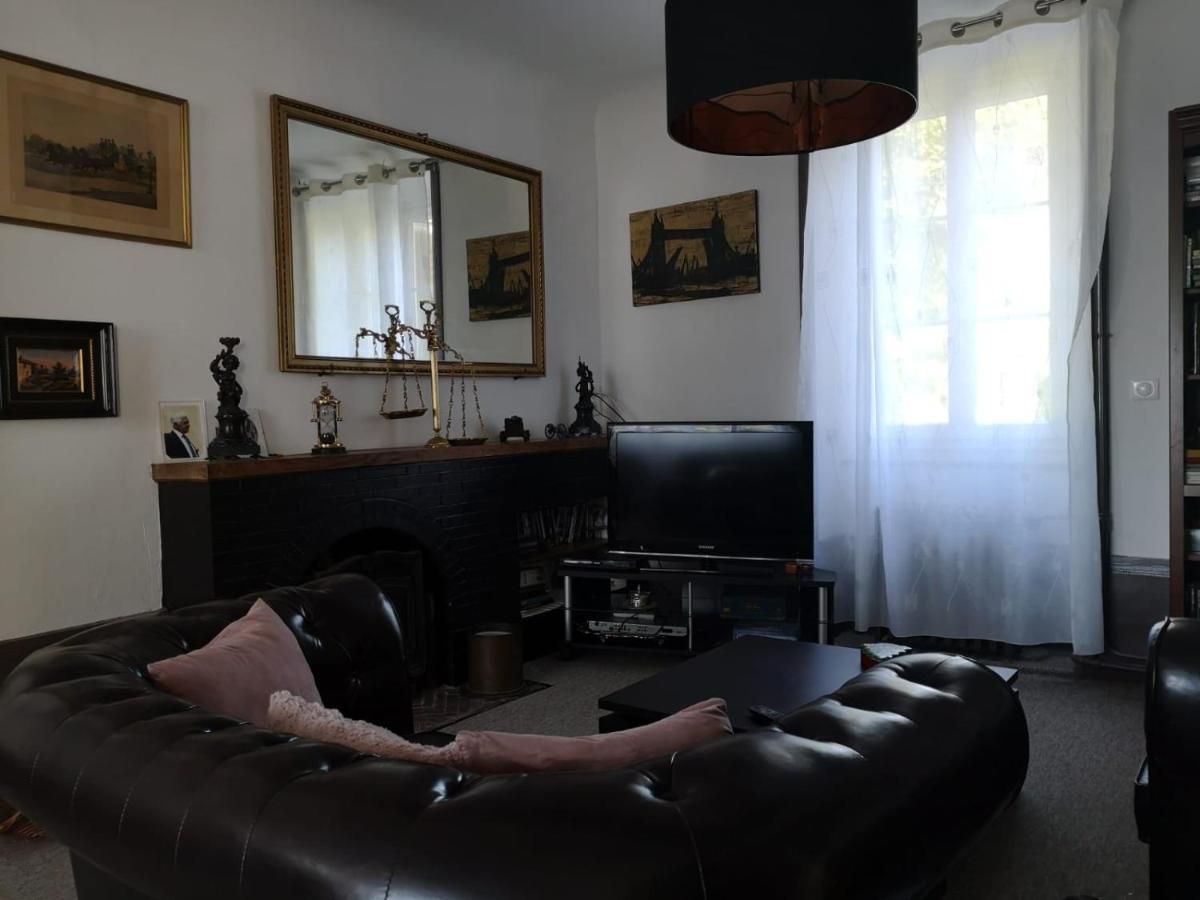 La Morgiane Bed & Breakfast Saint-Germain-les-Vergnes Bagian luar foto