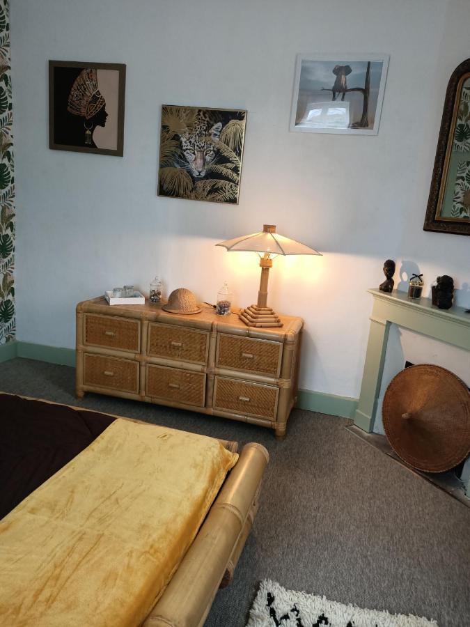La Morgiane Bed & Breakfast Saint-Germain-les-Vergnes Bagian luar foto